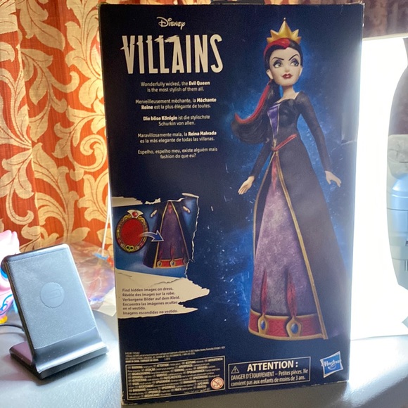 Disney Villains Evil Queen Fashion Doll Hasbro in Box - Picture 9 of 12